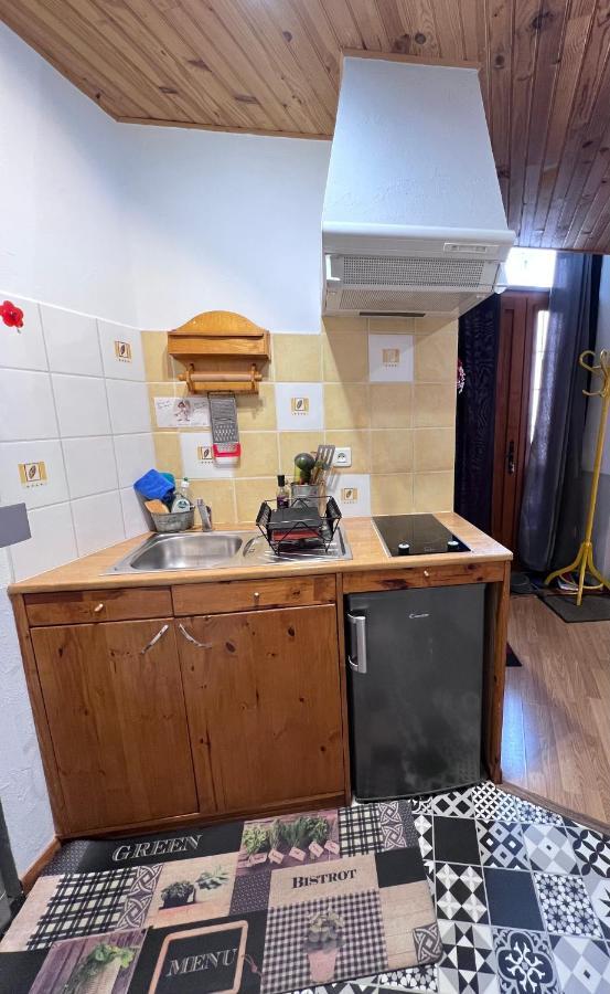 L'Astazou "Pret Gracieux Du Materiel De Ski" Au Studio Luz-Saint-Sauveur Exteriör bild